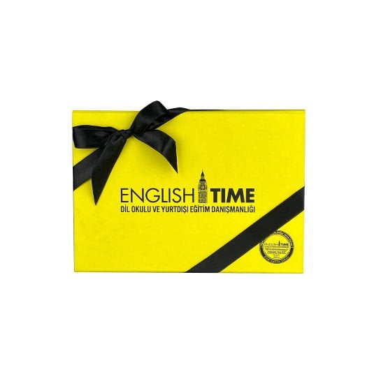 ENGLISH TIME DİL OKULU ÖĞRETMENLER GÜNÜ ÖZEL KUTU